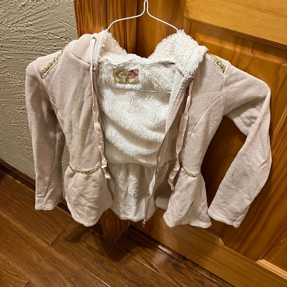 Mia Joy size 8 girls glitzy cozy jacket